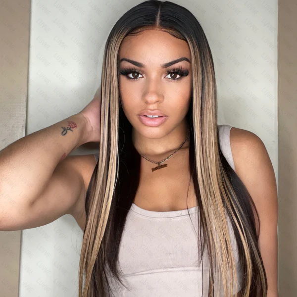 Blonde Highlights Straight Glueless Undetectable Transparent 13x4 Lace Frontal Wig - US Only - Image 4
